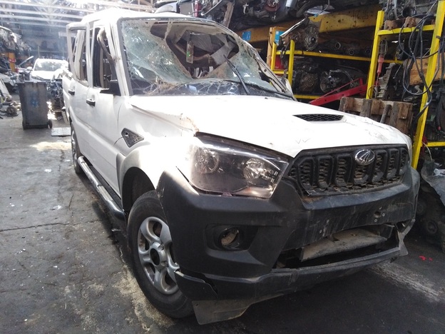  Mahindra PICK UP 2018    EN DESARME